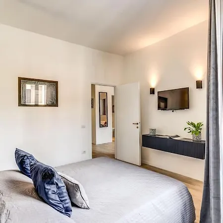 St Vatican Modern Loft Apartment